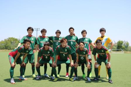 男子サッカー部が1部自動昇格圏内の2位で前半戦折り返し News Information 愛知東邦大学