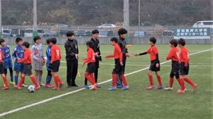 経営学部学生たちの企画 運営で第13回愛知東邦大学杯少年サッカー大会を開催 News Information 愛知東邦大学